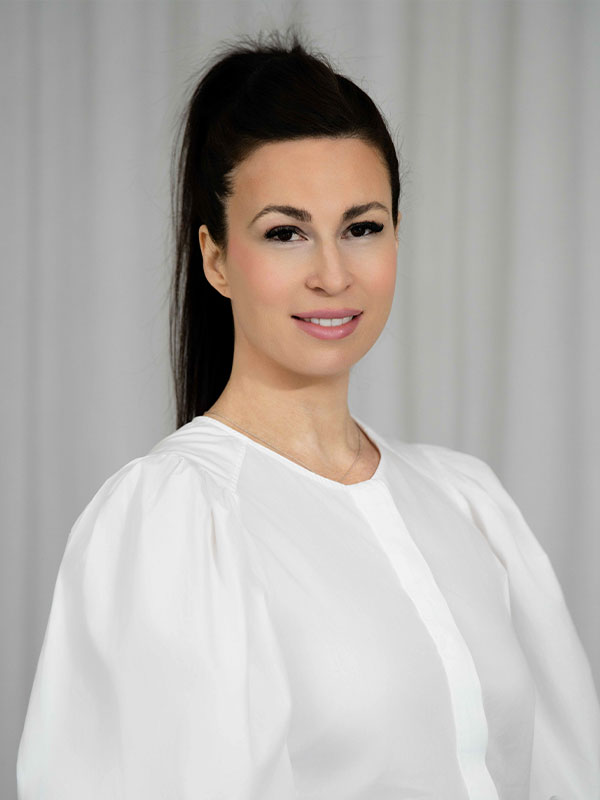 Mamo living team Laura Gumbley